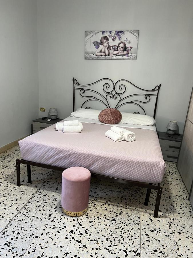 La Casa Di Tonia Bed and Breakfast Napels Buitenkant foto